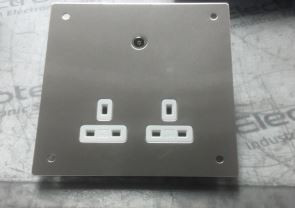 Electrotech 76768-007J Cell Call c/w TV, FM & Mains