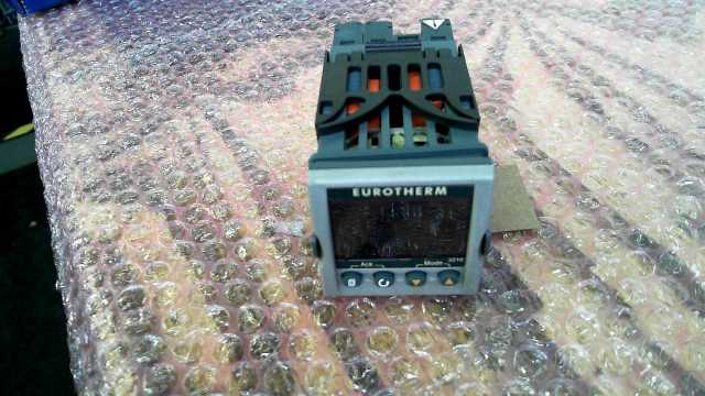 Eurotherm 3216 Temperature Controller