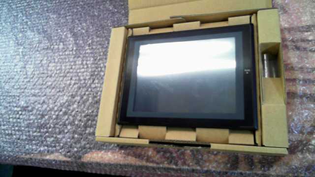 Omron NS8-TV01B-V2 HMI