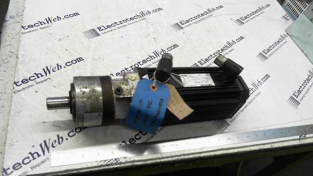 Lenze MDSKSRS056-33 Servo Motor