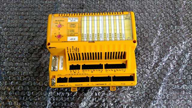 Pilz PSS SB DI8O8 Safety Module