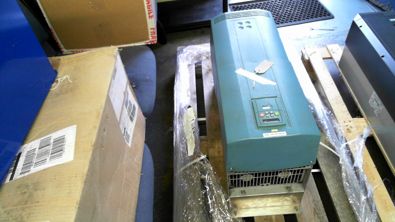 Eurotherm 652V/0300/400/011/UK Inverter
