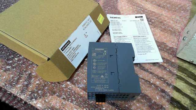 Siemens 6GK5 5005-0BA001-AB2 Ethernet Switch