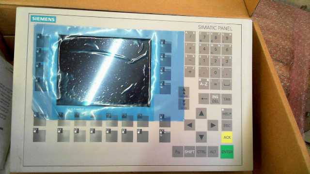 Siemens 6AV6 542-0CA10-0AX0 Control Panel