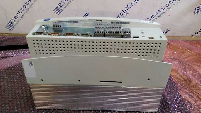 Lenze EVS9322-EPV004 Inverter