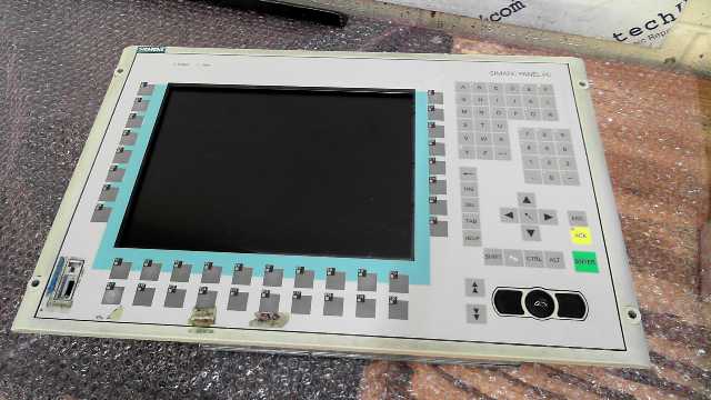 Siemens 6AV7723-1AA00-0AD0 Simatic Panel PC