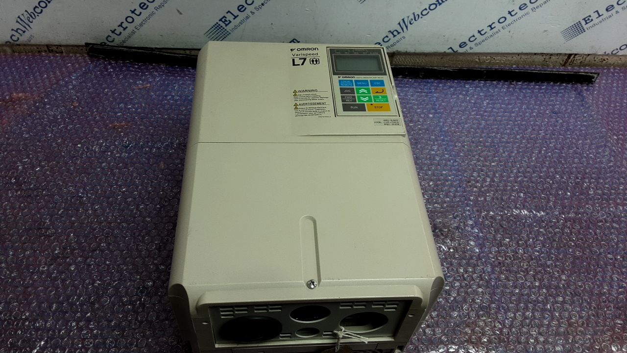 Omron CIMR-L7Z4018 Inverter