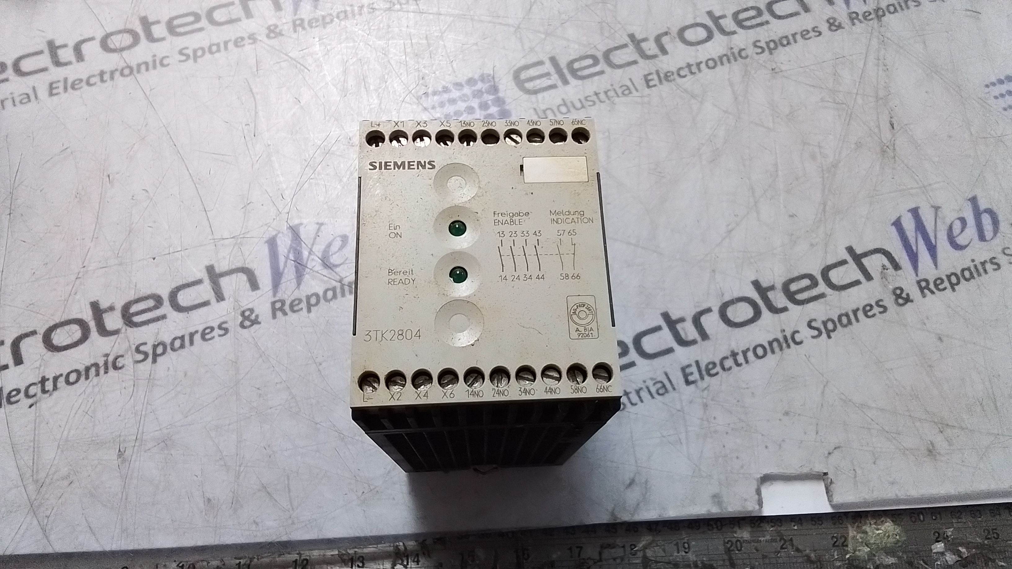 Siemens 3TK2 804-0BB4 24V Safety Contactor