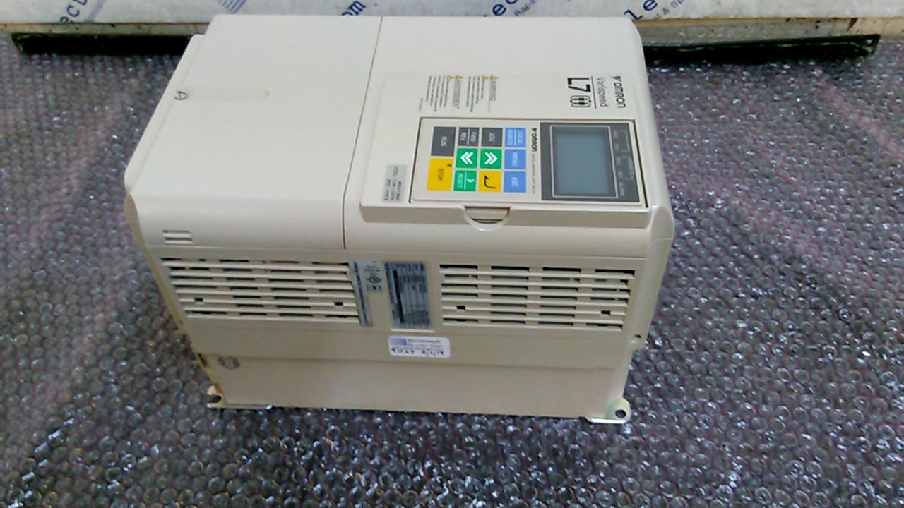 Omron CIMR-L7Z47P5 Drive