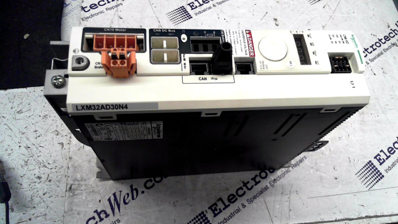 Schneider LXM32AD30N4 Servo Drive