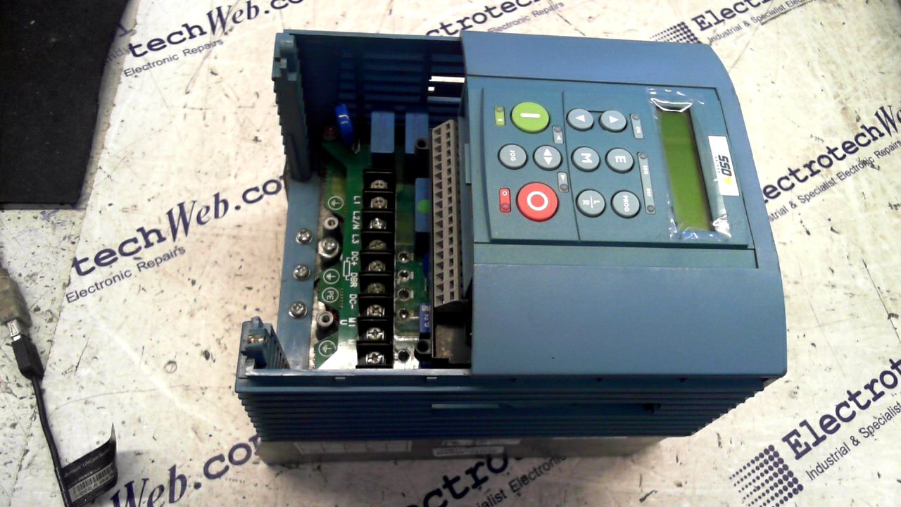 Eurotherm 605/040/400/3/F/0110/UK/000 Inverter