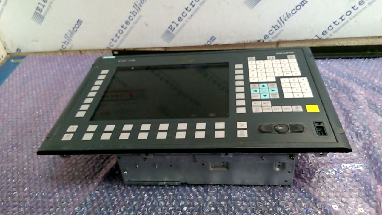 Siemens 6FC5203-0AF02-0AA0 Operator Panel