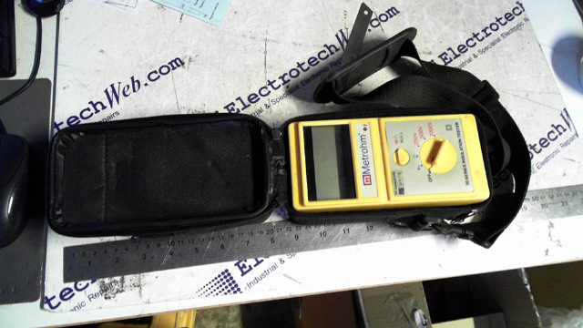 Metrohm 16D251B Insulation & Continuity Tester