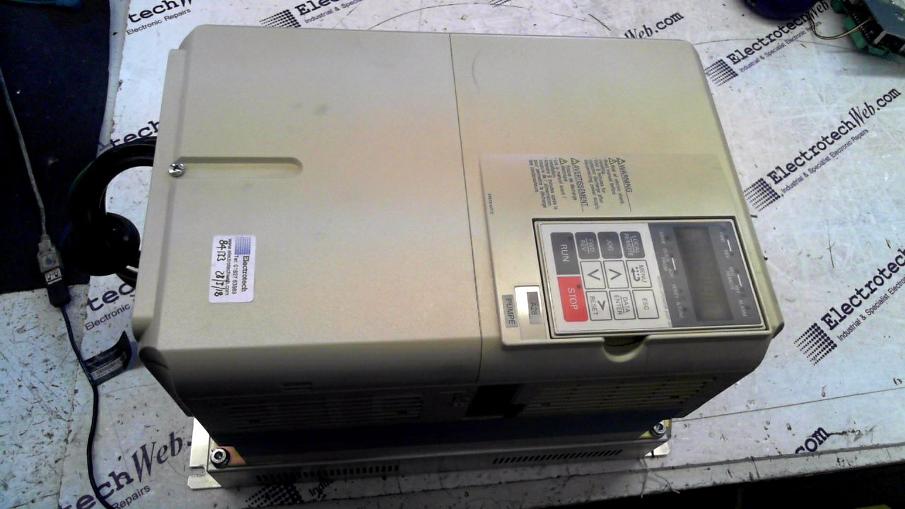 Yaskawa CIMR-F7E4015 Drive