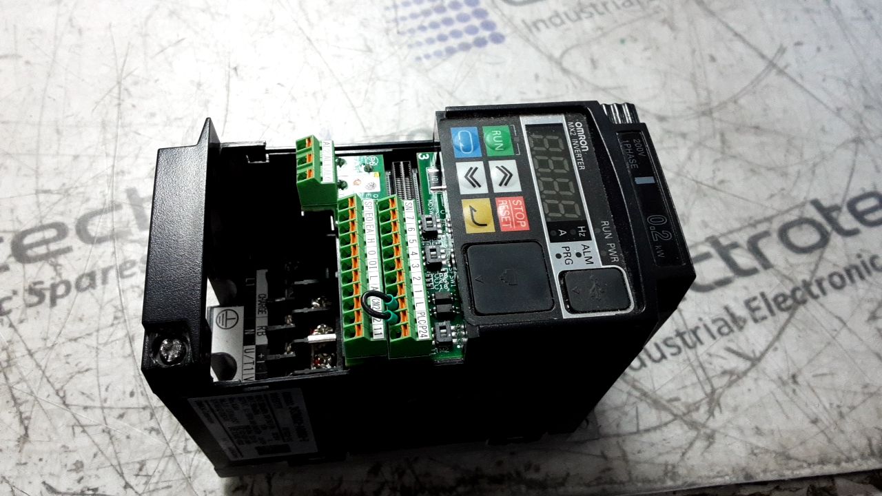 Omron 3G3MX2-AB004-E Inverter Drive