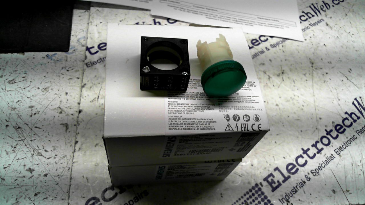 Siemens 3SB3-001-6AA40 Pilot Lamp Green