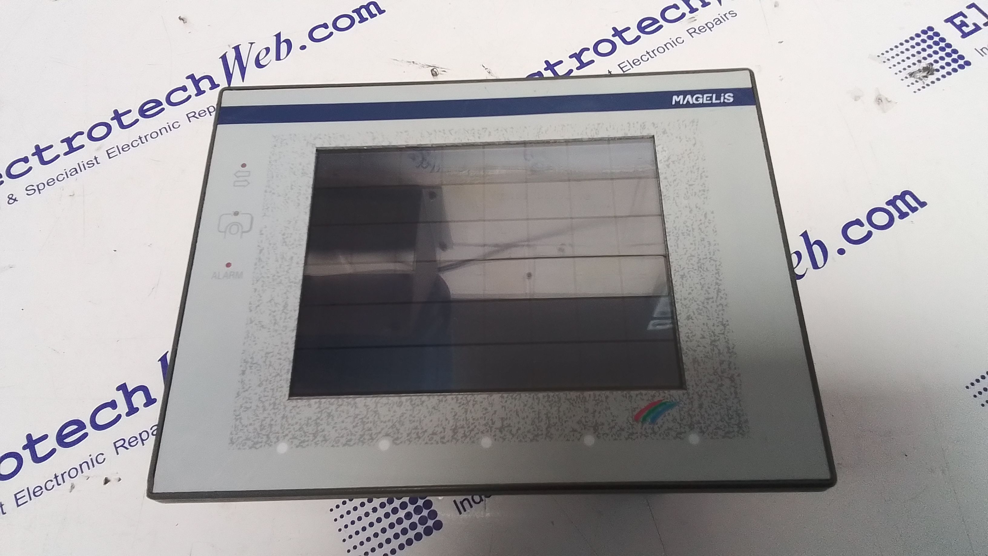 Telemecanique XBTF032110 HMI