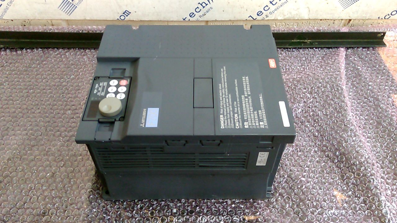 Mitsubishi FR-F740-7-5K-CHT1 Inverter