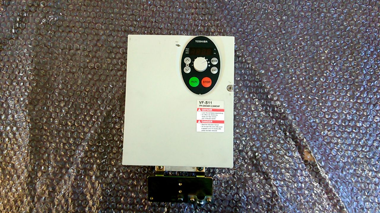 Toshiba VFS11S-2022PL-WP Inverter