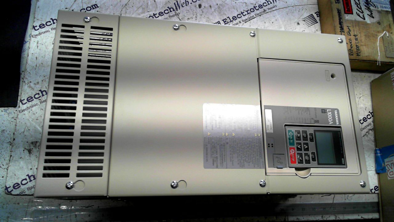 Yaskawa CIMR-LC4F0045BAC Drive