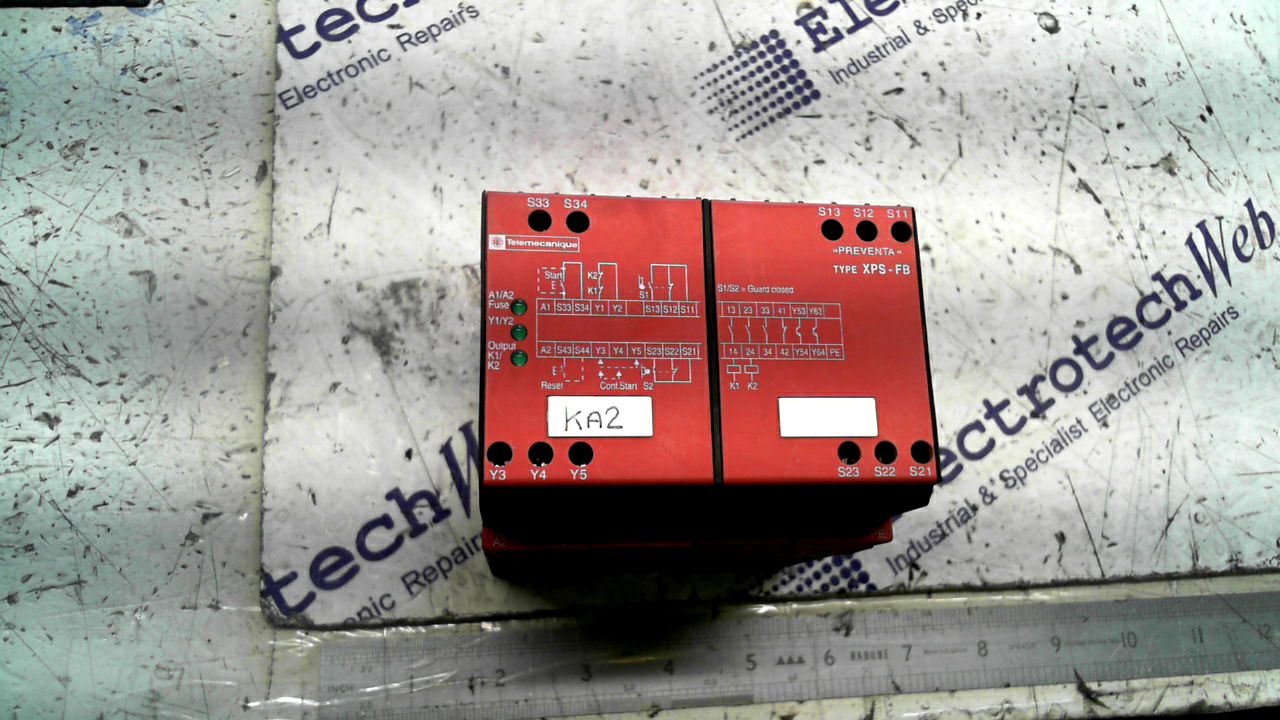 Telemecanique XPSMP11123 Safety Relay
