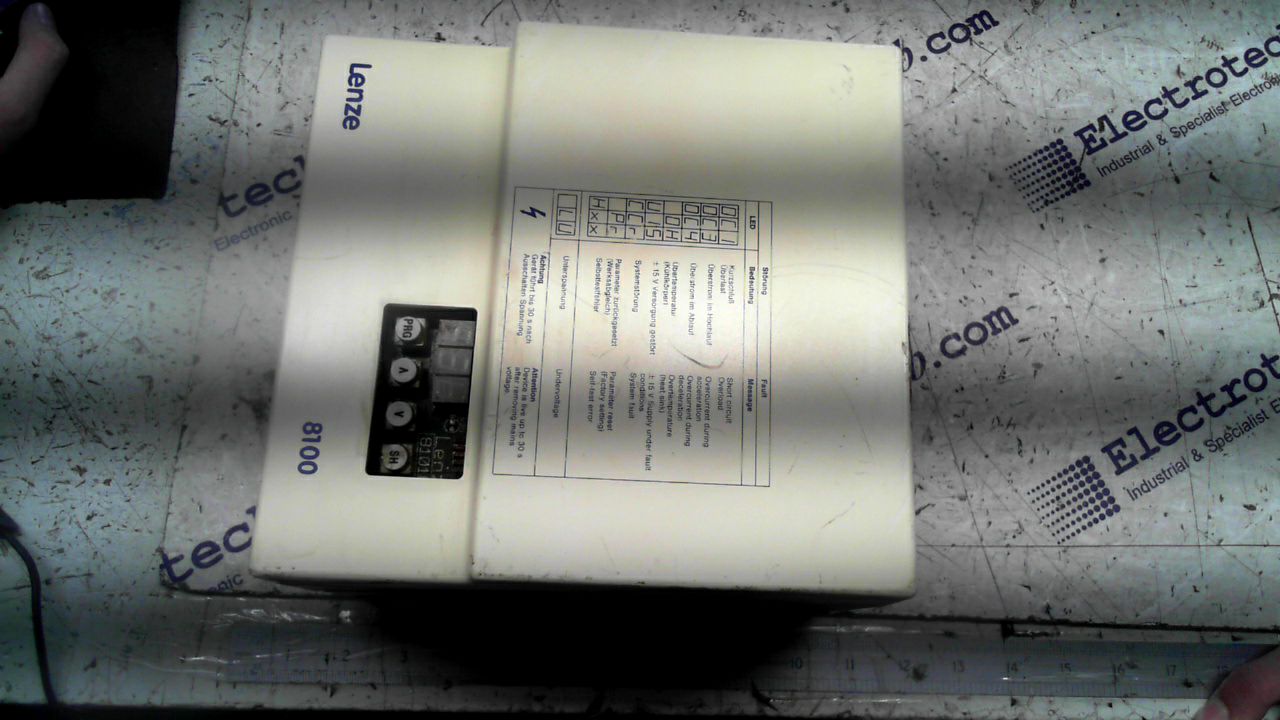 Lenze 8105 E.1C.1.0 Drive