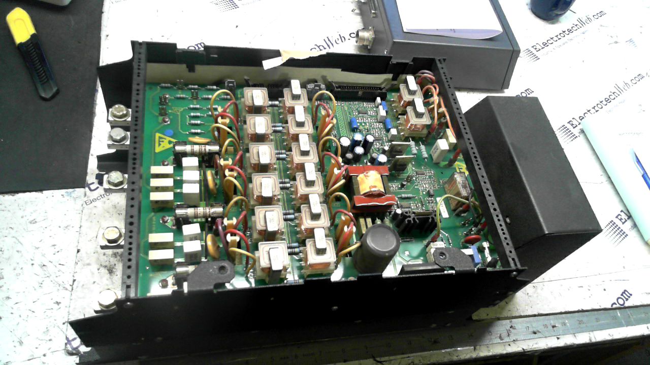 Eurotherm 590C/1800/A/0/2/1/0/00/000 DC Drive