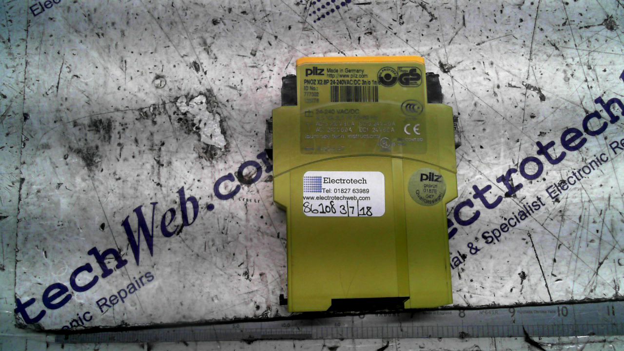 Pilz PNOZ X2.8P Safety Relay