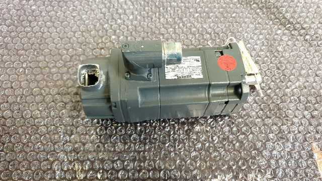 Siemens 1FK7032-2AK71-1QA0 Motor