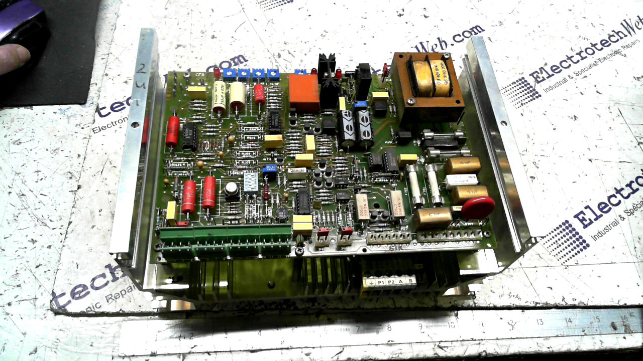 Contraves Varidyn Compact EHB415.15D DC Motor Drive