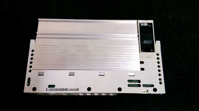 Lenze E82EV222_4C000 Inverter