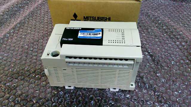 Mitsubishi FX3U-32MR/ES Series Logic Module