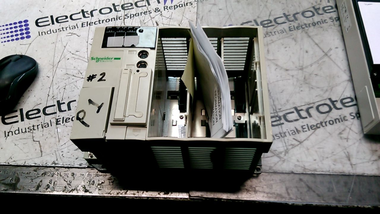 Schneider TSX3722101 Base Controller