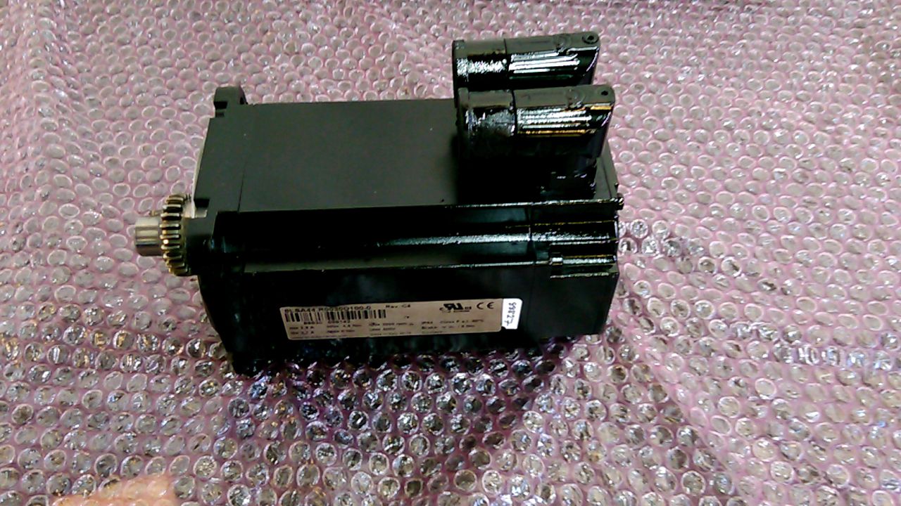 BR Automation 8LSA44.R0030D100-0 Motor
