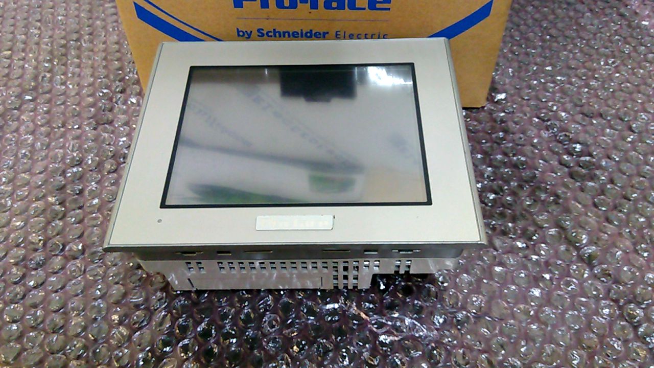 Proface AGP-3301-L1-D24 HMI