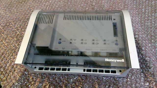 Honeywell XL1000C50 Building Controller