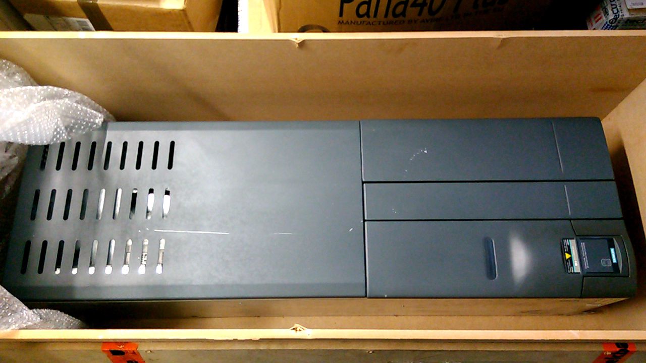 Siemens 6SE6440-2AD34-5FA1 Inverter