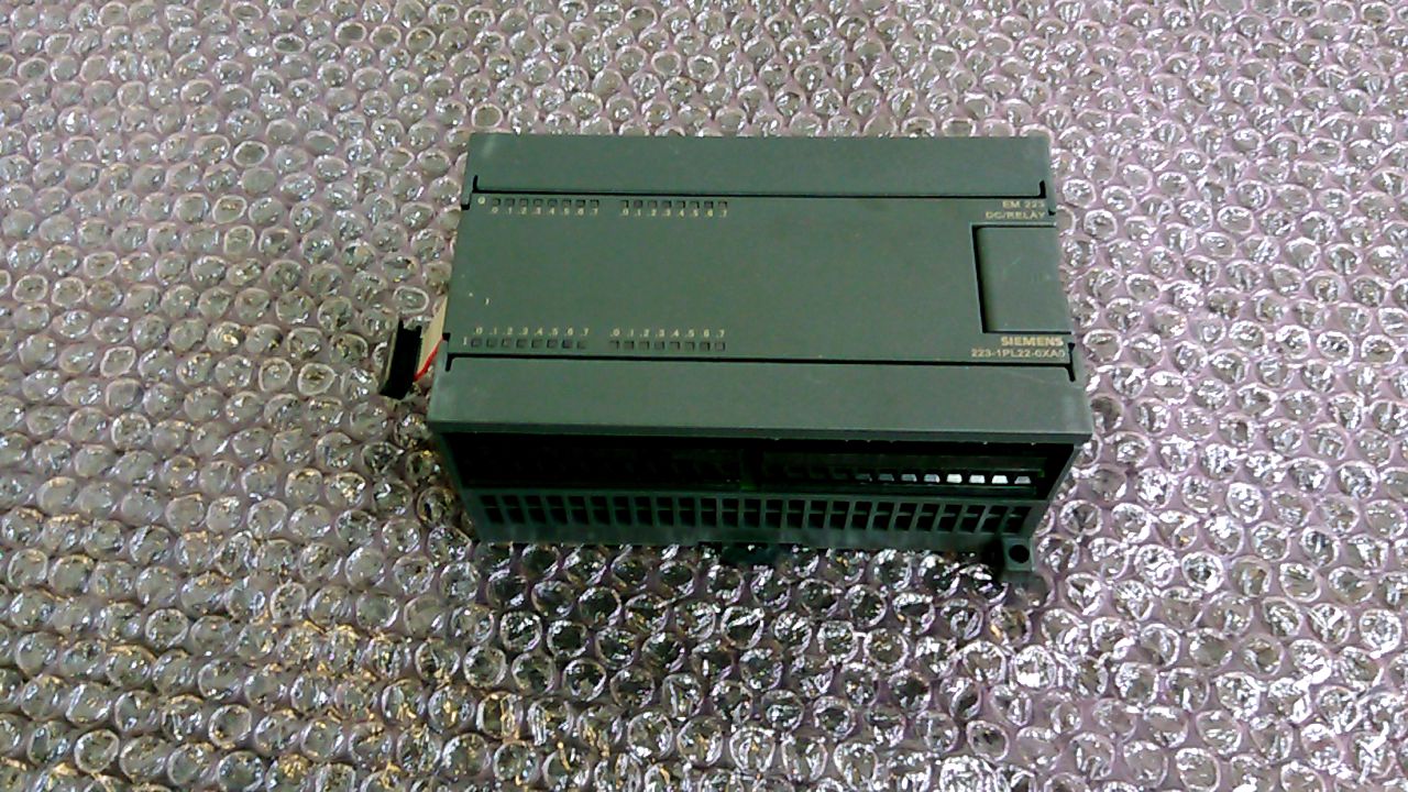 Siemens 6ES7 223-1PL22-0XA0 Digital I/O Module