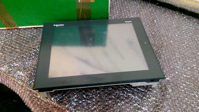 Schneider XBTGT6330 HMI