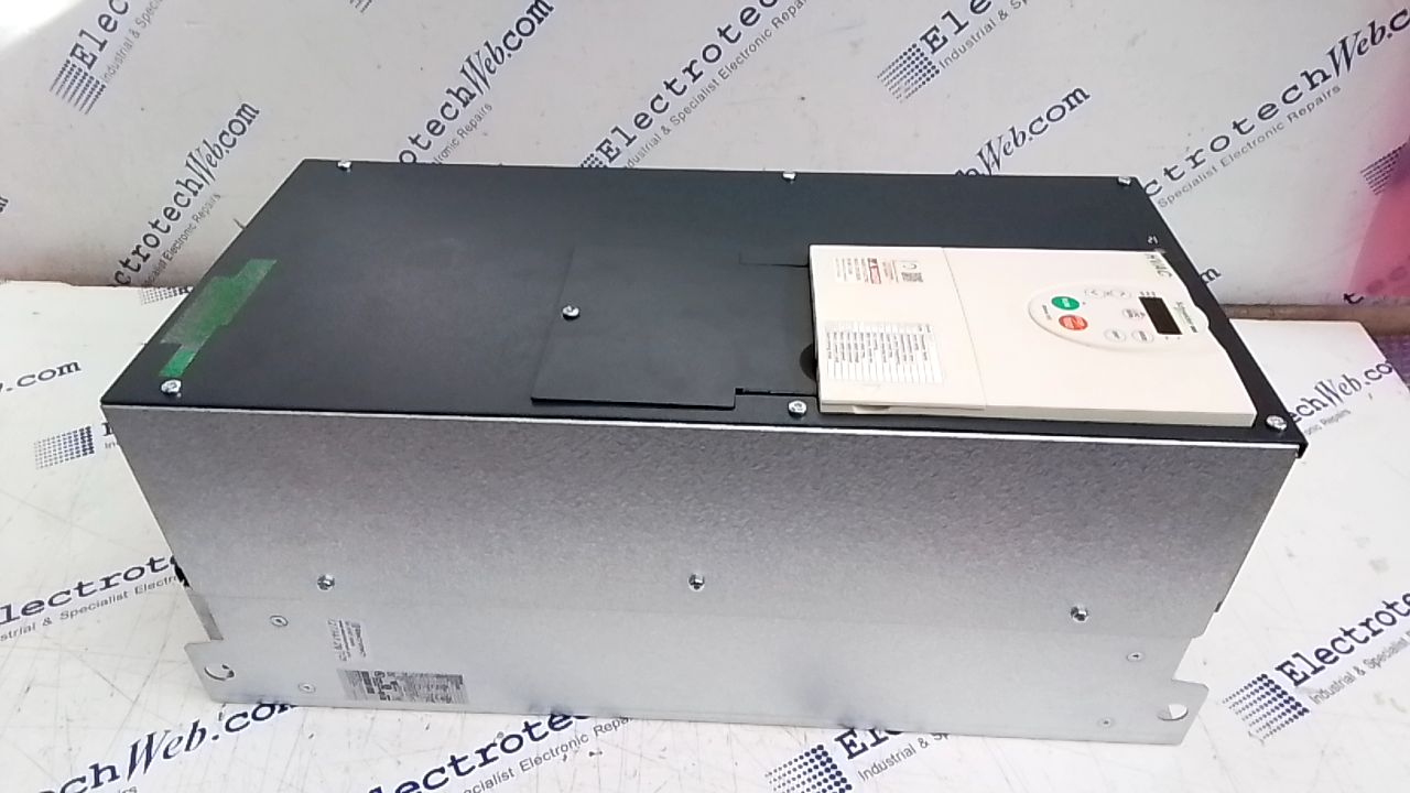 Schneider ATV212HD45N4 Drive