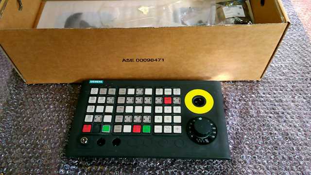 Siemens 6FC5303-0AF23-0AA1 Control Panel