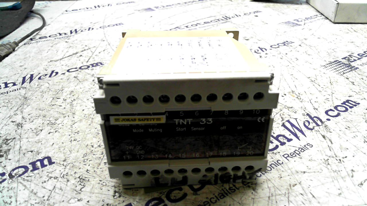Jokab Safety TNT 33 Safety Relay