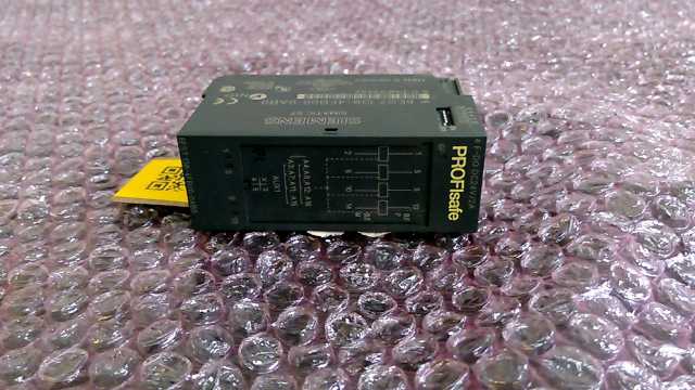 Siemens 6ES7138-4FB00-0AB0 Module