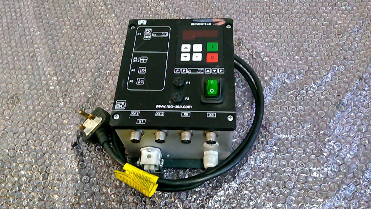 REO Electronik REOVIB MTS 440 Vibration Controller