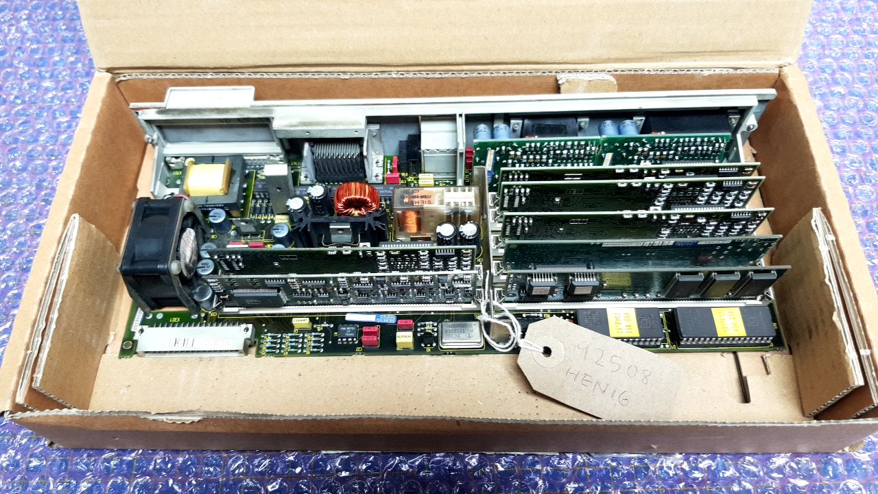Siemens 6SN1118-0DB12-0AA0 Control Module
