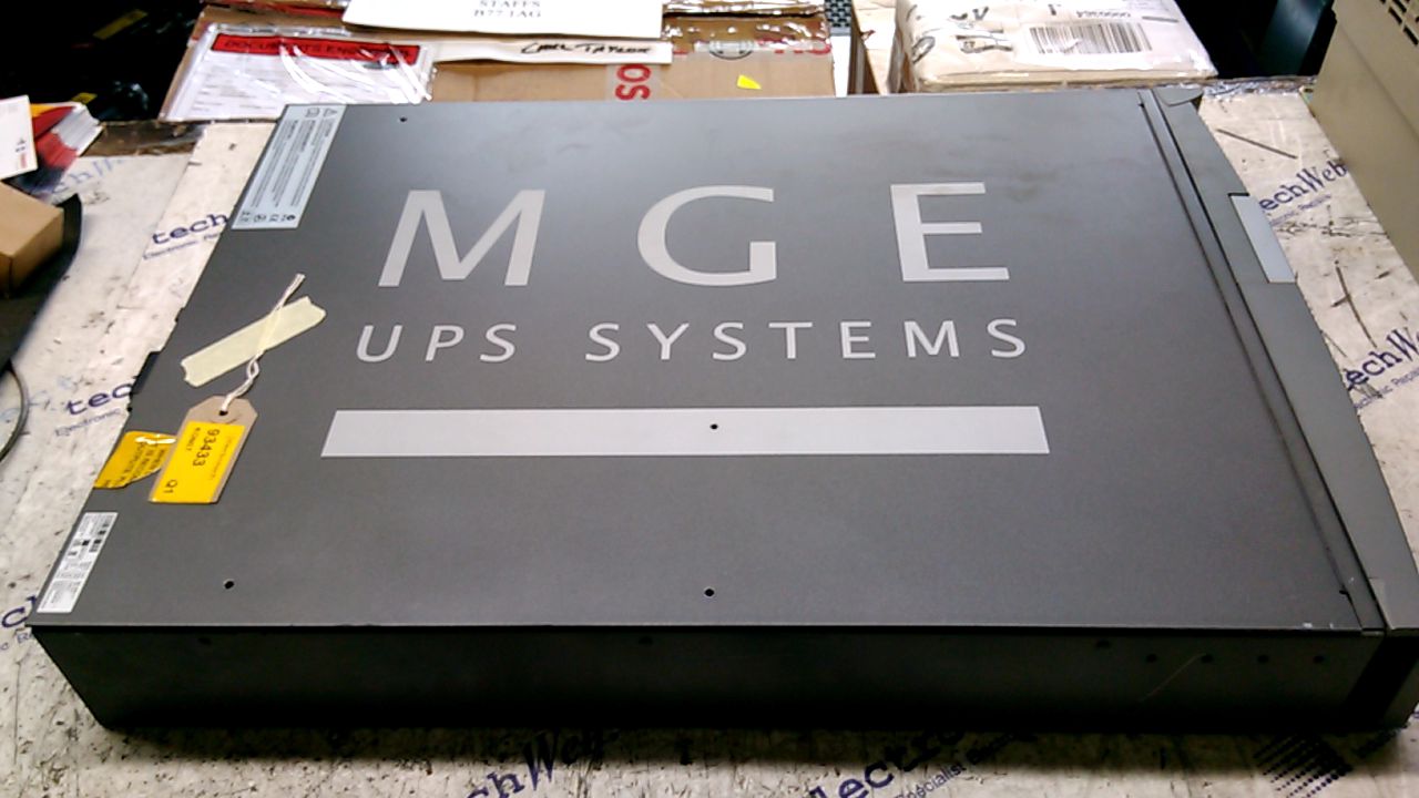 MGE M2200RT2U UPS