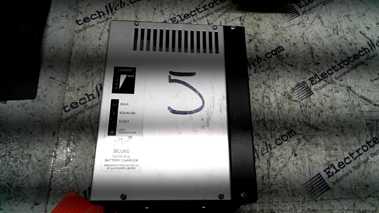 Pike Signals BCU60 Charger