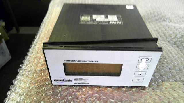 Ropex UPT-640-L/400VAC Temperature Controller