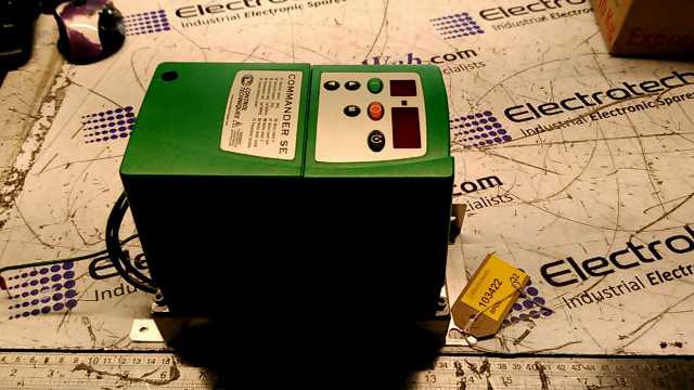 Control Techniques SE11200075 0.75kW Drive