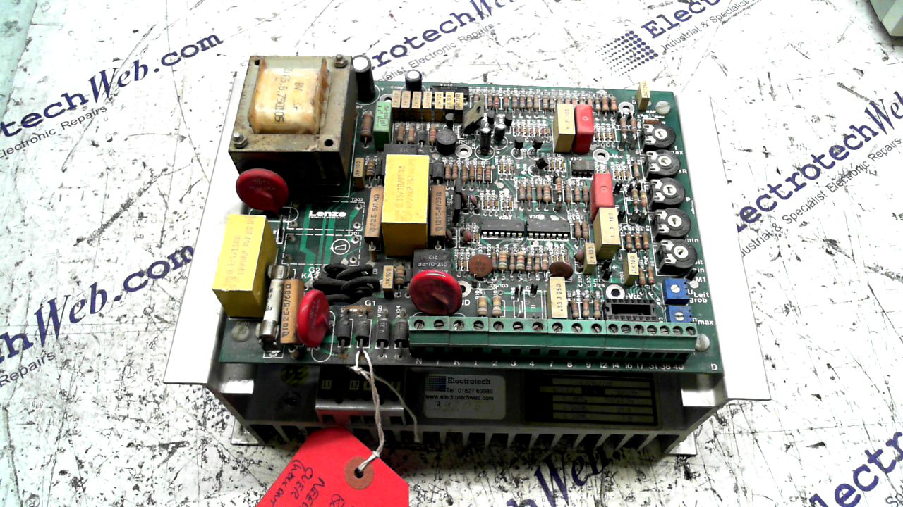 Lenze 473E2 27A DC Drive